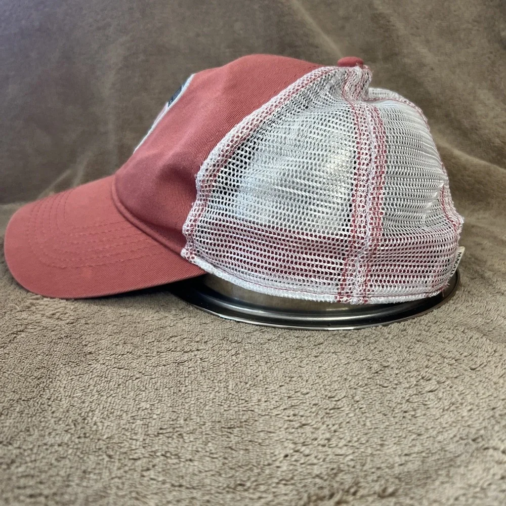 Magellan‎ 1999 Trucker Hat Cap Men's Salmon Mesh Snapback Outdoor Patch